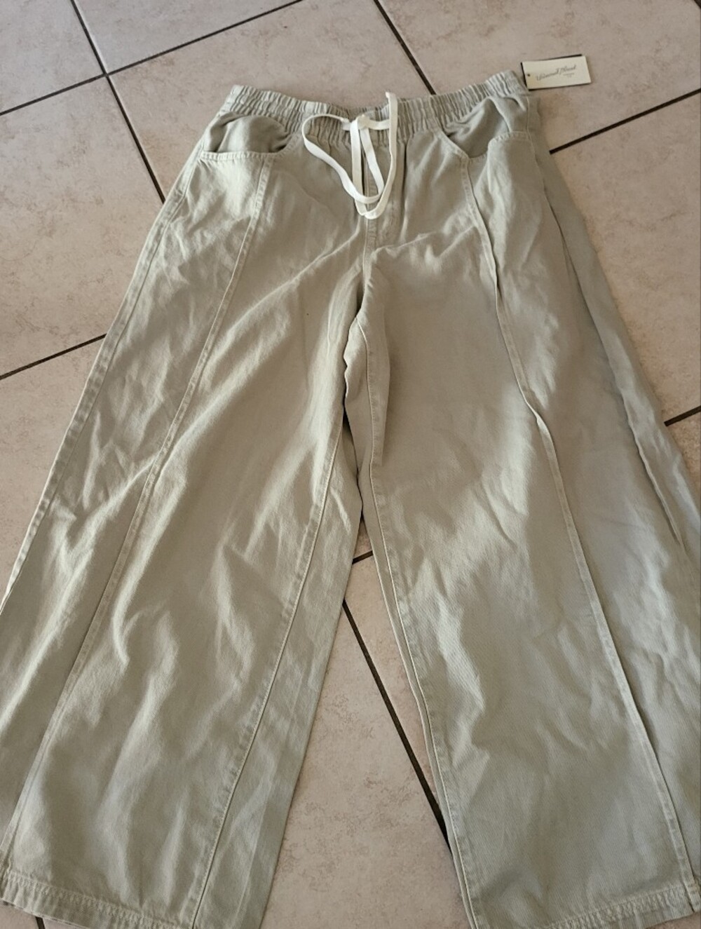 Universal Thread Green Barrel Jeans Large